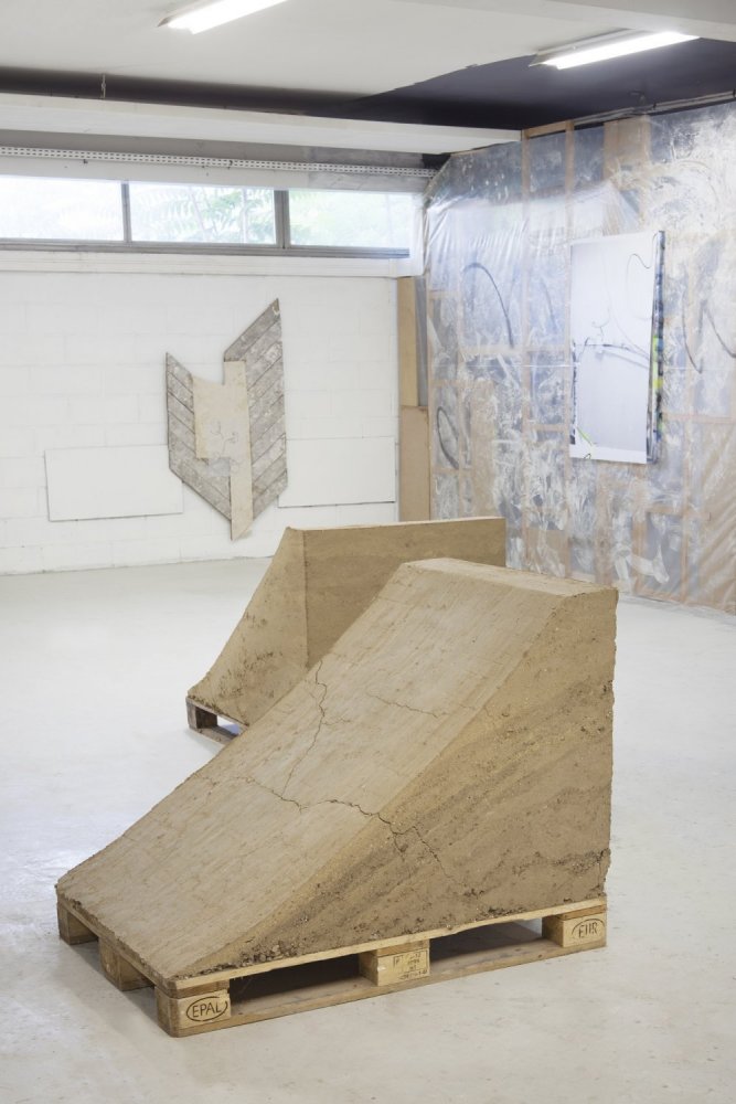 Hubert Marot, 'Appel 1 & 2' (2015) Install view. Courtesy the gallery La Sira.