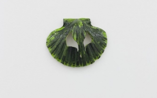 29 Daniele Milvio, ‘Black and green scallop shell' (2014). Install view. Courtesy Rowing, London.