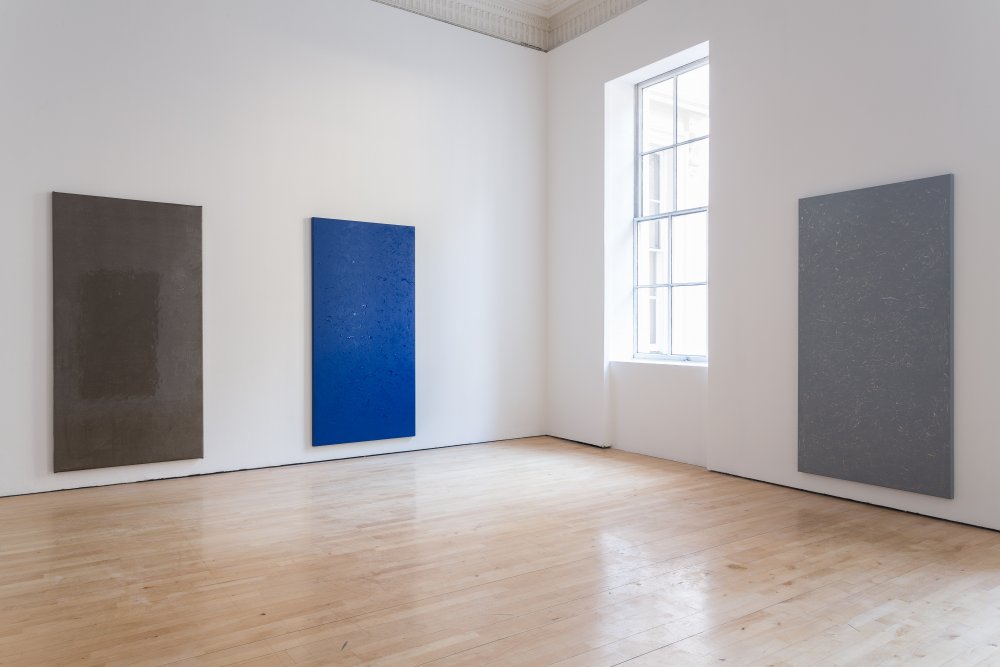 Juliette Bonnevïot. Installation view of <i>Looks</i> (22 April 2015 - 21 June, 2015). Institute of Contemporary Arts London (ICA). Photo by Mark Blower.