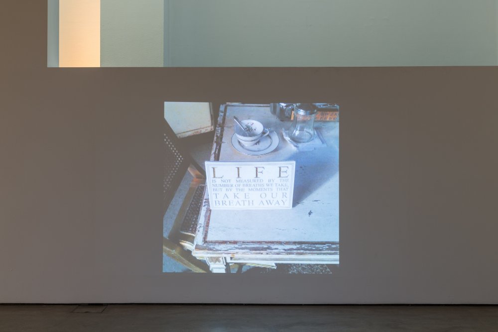 Morag Keil. Installation view of <i>Looks</i> (22 April 2015 - 21 June, 2015). Institute of Contemporary Arts London (ICA). Photo by Mark Blower.