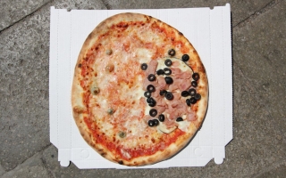 Yorgos Sapountzis, 'pizza' (2015) Install view. photo by paul barsch & simona lamparelli. Pizza Al Volo, Venice.