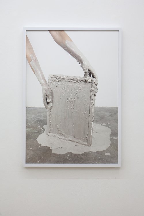 Rachel de Joode, <i>Human Hands Showing Clay Frame</i> (2015) Install view. Courtesy KANSAS, New York.
