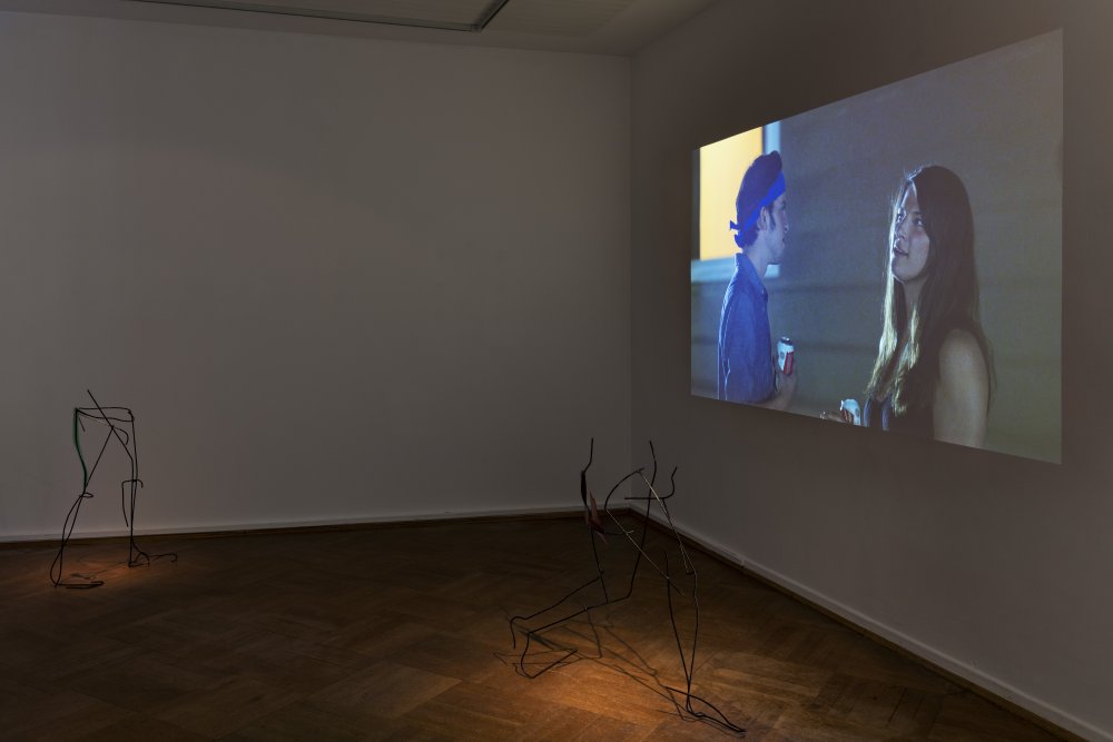 Neïl Beloufa @ <i>Transparencies</i> (2015-16). Installation view. Courtesy Kunstverein, Bielefeld.